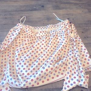 Tularosa Off the shoulder top NWT size L